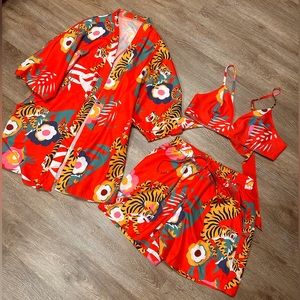 3 piece set, high waist shorts, crop top and kimono